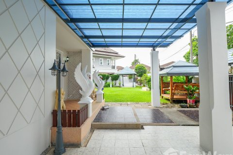 House in Phuket, Thailand 4 bedrooms № 167933 - photo 15