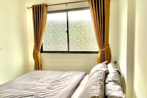 Студия в кондо в Клонг Тоэй, Бангкок, Таиланд № 151176 - фото 1