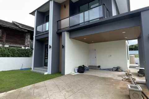 House in Chiang Mai, Thailand 4 bedrooms № 151178 - photo 7