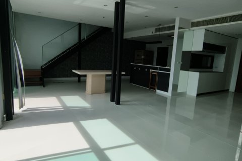 Condo in Pattaya, Thailand, 3 bedrooms  № 151175 - photo 5