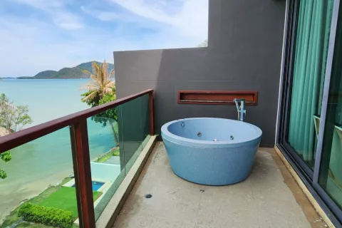 Duplex in Phuket, Thailand 3 bedrooms № 136422 - photo 5