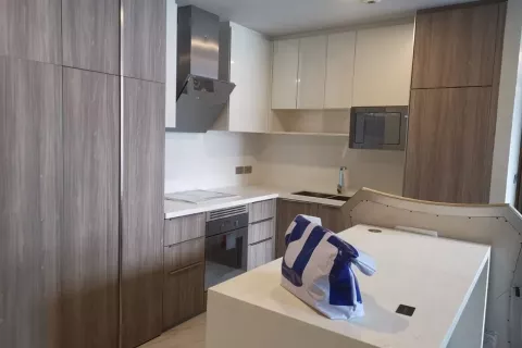 Condo in Watthana, Bangkok, Thailand, 2 bedrooms № 136426 - photo 7