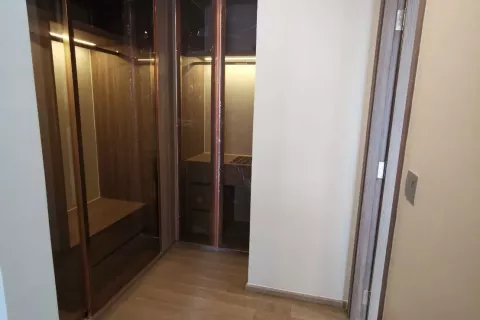 Condo in Watthana, Bangkok, Thailand, 2 bedrooms № 136426 - photo 15