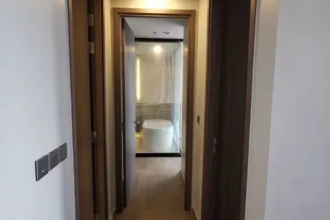 Condo in Watthana, Bangkok, Thailand, 2 bedrooms № 136426 - photo 13