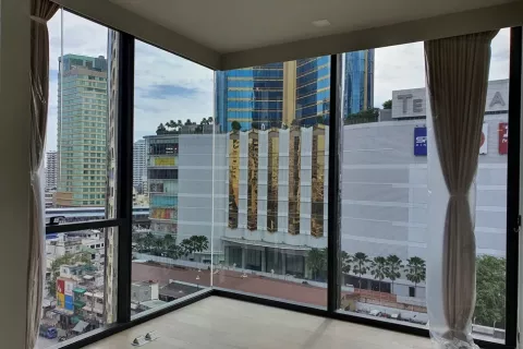 Condo in Watthana, Bangkok, Thailand, 2 bedrooms № 136426 - photo 18