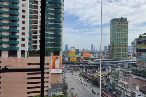 Condo in Watthana, Bangkok, Thailand, 2 bedrooms № 136426 - photo 19