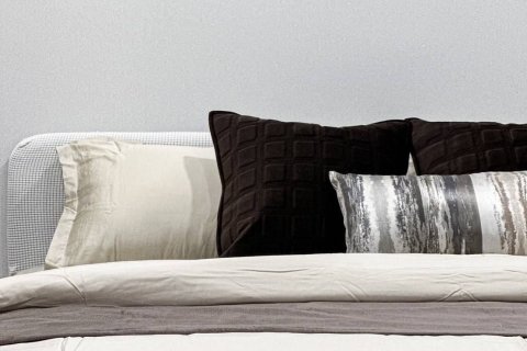 House in Bang Kaeo, Thailand 4 bedrooms № 136423 - photo 3