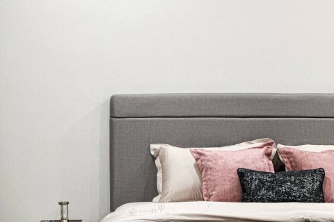 House in Bang Kaeo, Thailand 4 bedrooms № 136423 - photo 11