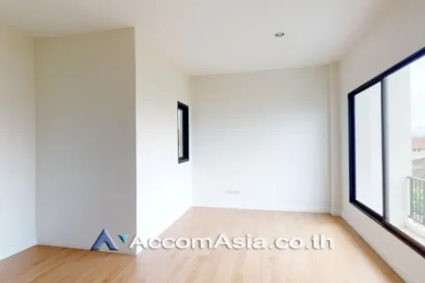 Haus in Phra Khanong, Bangkok, Thailand 4 Schlafzimmer № 214808 - Foto 12