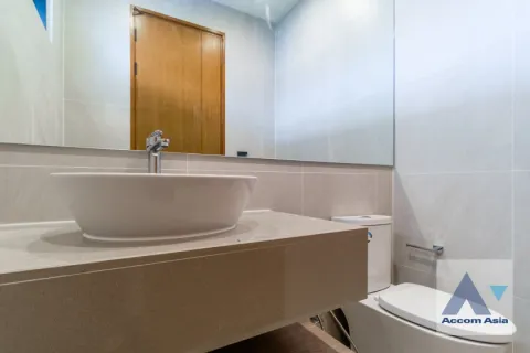 Haus in Phra Khanong, Bangkok, Thailand 3 Schlafzimmer № 214809 - Foto 14