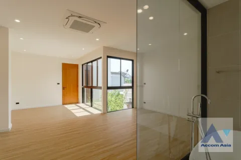 Haus in Phra Khanong, Bangkok, Thailand 3 Schlafzimmer № 214809 - Foto 29