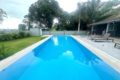 House in Pattaya, Thailand 3 bedrooms № 209818 - photo 8