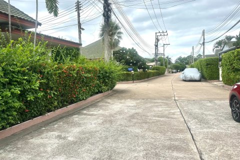 House in Pattaya, Thailand 3 bedrooms № 209818 - photo 3