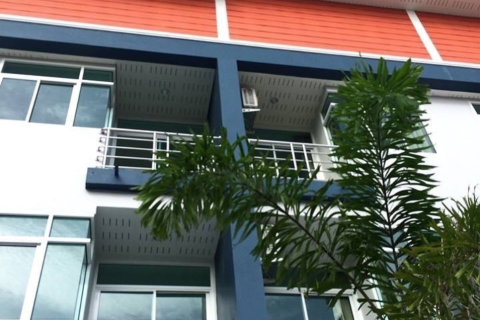 Commercial property in Surat Thani, Thailand № 154360 - photo 4