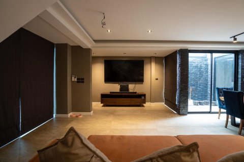 Дом в Бангкоке, Таиланд с 4 спальнями  № 154364 - фото 3