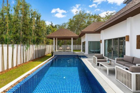 Villa in Rawai, Thailand 4 bedrooms № 119541 - photo 2