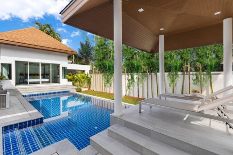 Villa in Rawai, Thailand 4 bedrooms № 119541 - photo 4
