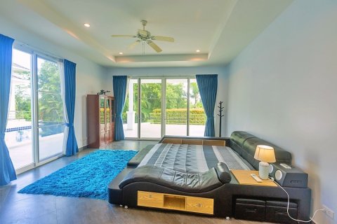 Villa in Hua Hin, Thailand 3 bedrooms № 168642 - photo 29