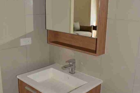 Condo in Bangkok, Thailand, 2 bedrooms № 183216 - photo 13