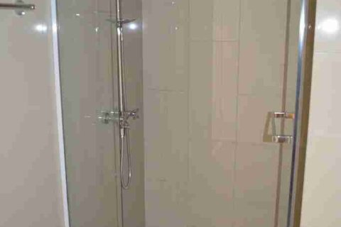 Condo in Bangkok, Thailand, 2 bedrooms № 183216 - photo 18