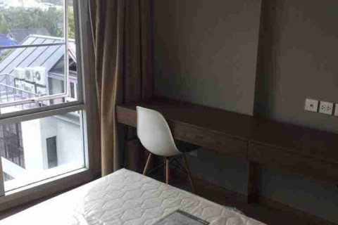 Condo in Bangkok, Thailand, 2 bedrooms № 183217 - photo 13
