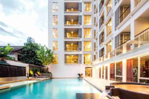 Condo in Bangkok, Thailand, 2 bedrooms № 183217 - photo 5