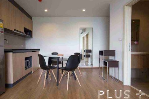 Condo in Bangkok, Thailand, 2 bedrooms № 183218 - photo 14