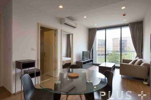 Condo in Bangkok, Thailand, 2 bedrooms № 183218 - photo 15