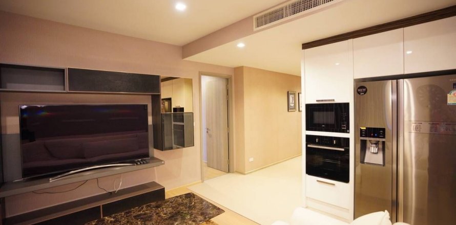 Кондоминиум с 2 спальнями в Ваттхане, Бангкок, Таиланд № 136233