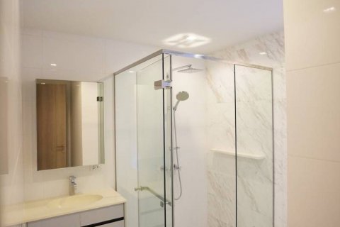 Кондоминиум с 2 спальнями в Ваттхане, Бангкок, Таиланд № 136233 - фото 9