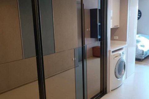 Кондоминиум с 2 спальнями в Ваттхане, Бангкок, Таиланд № 136233 - фото 19