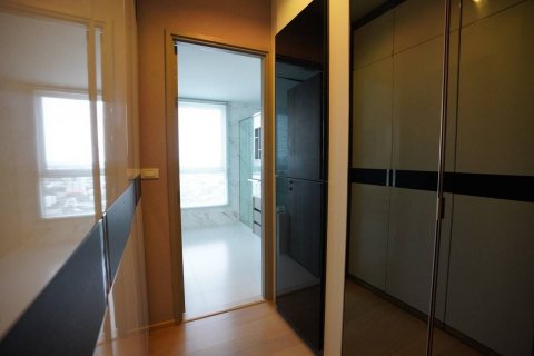 Кондоминиум с 2 спальнями в Ваттхане, Бангкок, Таиланд № 136233 - фото 20