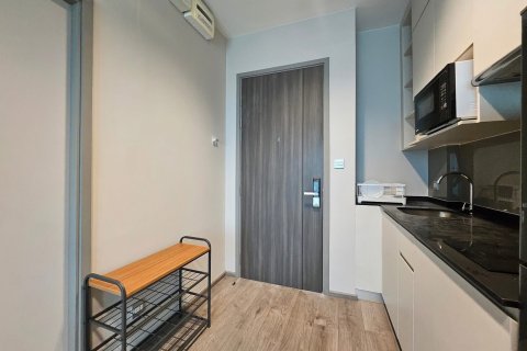 Studio dans le Condo à Chatuchak, Bangkok, Thaïlande  № 136236 - photo 2