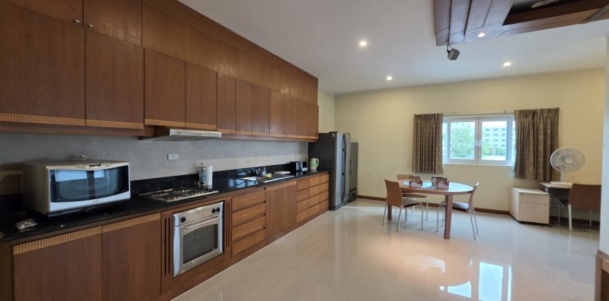 Кондоминиум с 2 спальнями в Паттайе, Таиланд № 145853