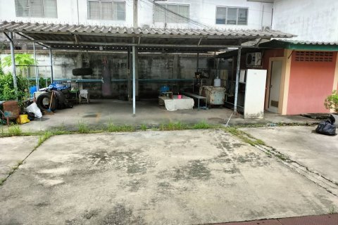 Propriété commerciale à Ban Lam Luk Ka, Thaïlande № 145857 - photo 15