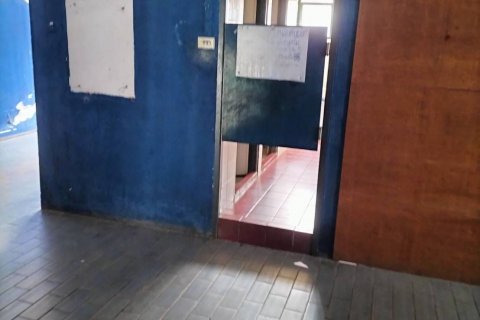 Propriété commerciale à Ban Lam Luk Ka, Thaïlande № 145857 - photo 8