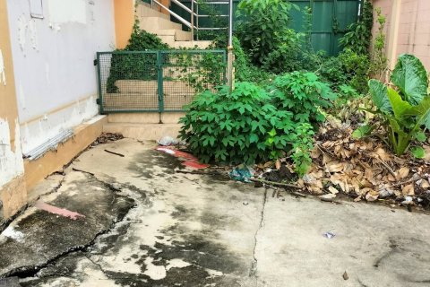 Propriété commerciale à Ban Lam Luk Ka, Thaïlande № 145857 - photo 5