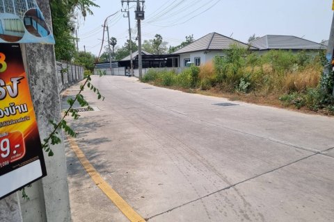 Land in Pattaya, Thailand 1080 sq.m. № 145856 - photo 6