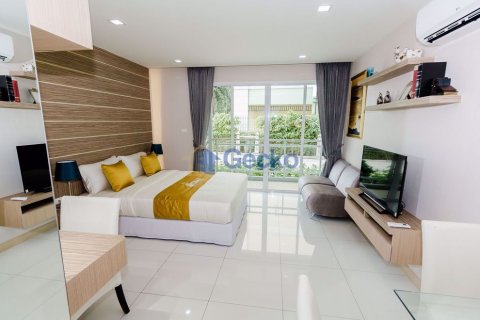 Estudio en el condominio en Pattaya, Tailandia № 209466 - foto 2