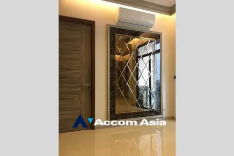Condominio de 2 dormitorios en Khlong Toei, Bangkok, Tailandia № 219399