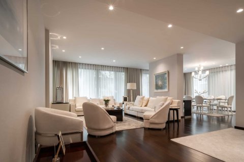 Condo in Bangkok, Thailand, 2 bedrooms  № 166859 - photo 19