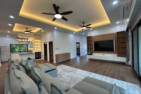 Вилла в Удонтхани, Таиланд с 3 спальнями  № 153206 - фото 2