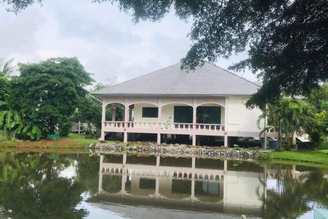 Вилла в Удонтхани, Таиланд с 3 спальнями  № 153206 - фото 24