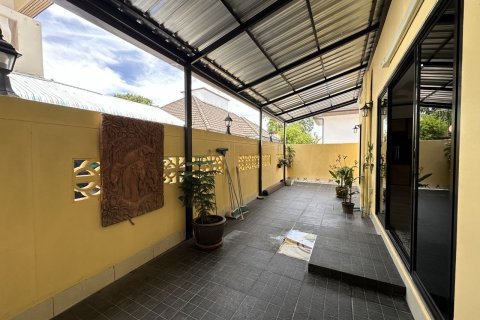 House in Phuket, Thailand 2 bedrooms № 173150 - photo 15