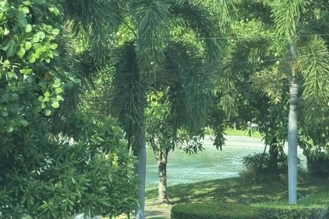 Maison à Samut Prakan, Thaïlande 5 chambres № 173146 - photo 10