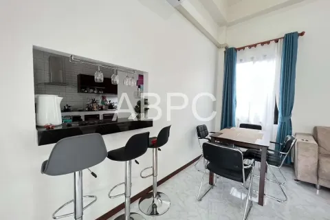 Casa de 3 dormitorios en Pattaya, Tailandia № 211611 - foto 10