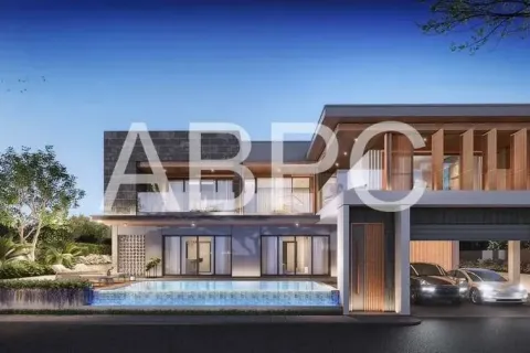 House in Pattaya, Thailand 4 bedrooms № 211613