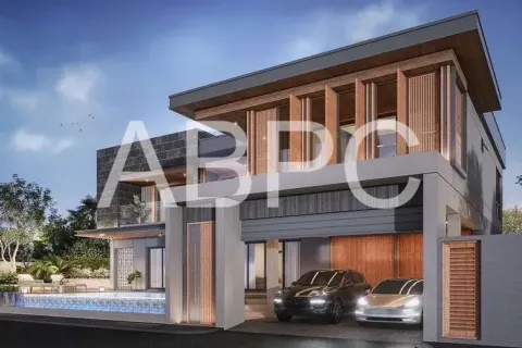 Casa de 4 dormitorios en Pattaya, Tailandia № 211613 - foto 3