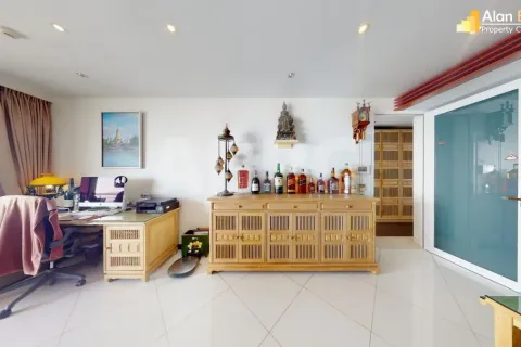 Condominio de 3 dormitorios en Pattaya, Tailandia № 211616 - foto 4