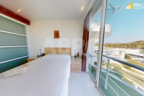 Condominio de 3 dormitorios en Pattaya, Tailandia № 211616 - foto 13